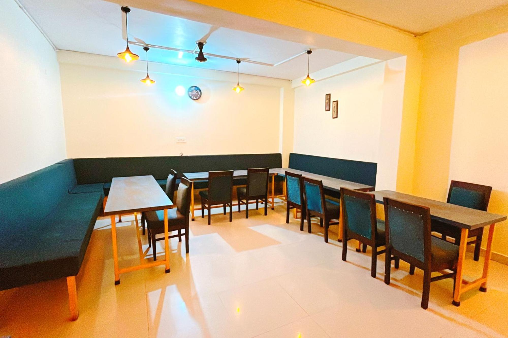 Ganga Ashoka Hotel Rishīkesh Eksteriør billede